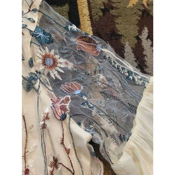 Umgee Dress Women's 1X Natural Mini Tunic Floral Embroidered Bell Sleeve Boho - Picture 7 of 8